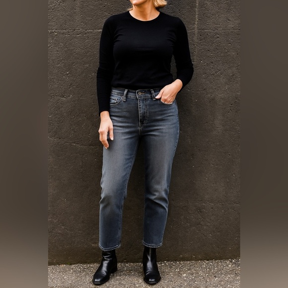 TAIS Calvin Klein vintage wash womens  casual low rise Straight Jeans - size 32 - Picture 1 of 13